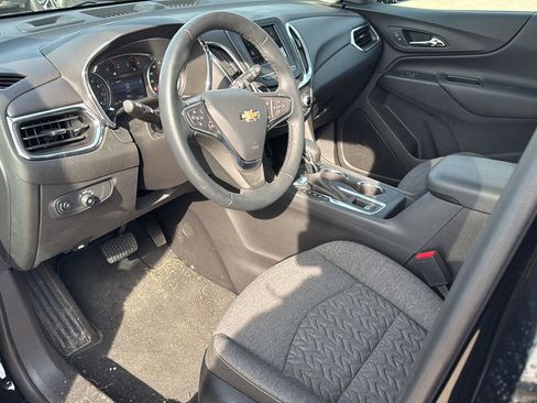 Used 2023 Chevrolet Equinox LT image 13