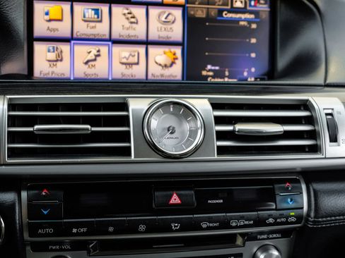 Used 2014 Lexus LS 460 AWD w/ Comfort Package image 34