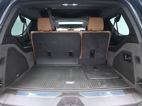 Used 2024 Cadillac Escalade ESV Sport w/ Touring Package image 28