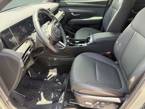 Used 2025 Hyundai Santa Cruz Limited AWD/4WD image 24