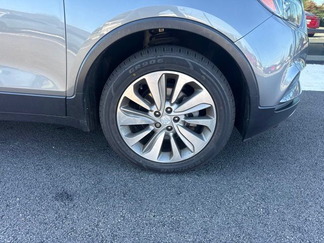 Used 2019 Buick Encore Preferred w/ Safety Package FWD image 11