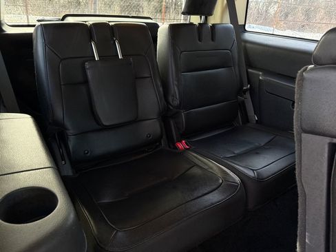 Used 2019 Ford Flex Limited image 16