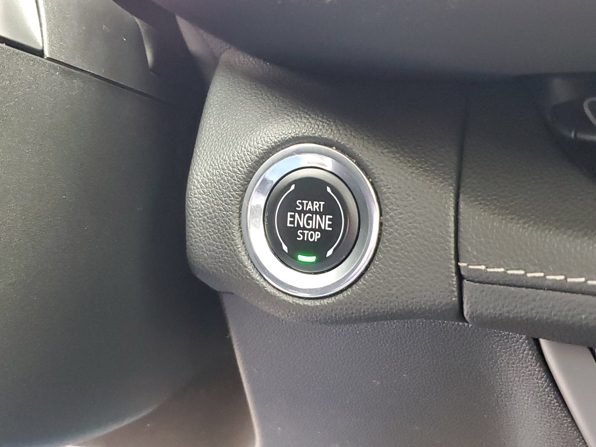 Used 2021 Buick Envision Avenir AWD/4WD image 29