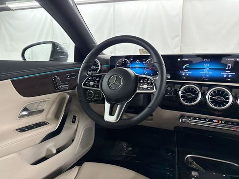 Used 2023 Mercedes-Benz CLA 250 image 28