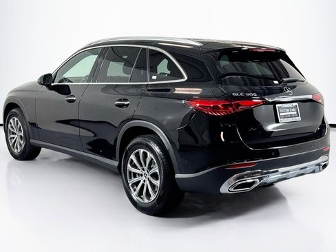 Certified 2025 Mercedes-Benz GLC 300 image 7