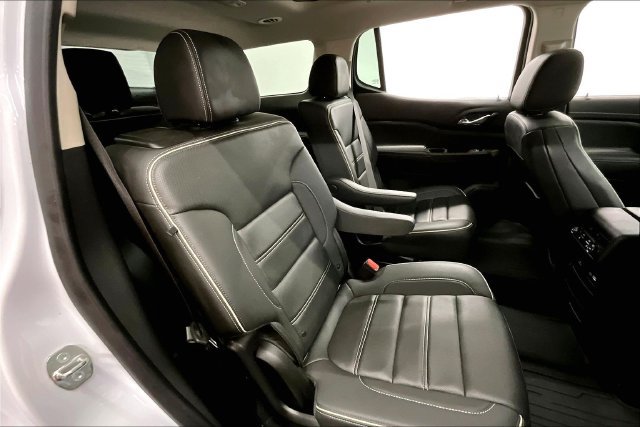 Used 2023 GMC Acadia Denali w/ Trailering Package AWD/4WD image 26