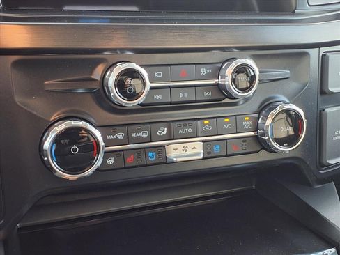 New 2026 Ford F250 Lariat w/ Chrome Package image 7