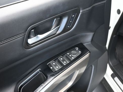 Used 2022 Nissan Pathfinder Platinum w/ Cargo Package image 28