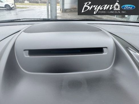 Used 2018 Ford Escape Titanium image 39