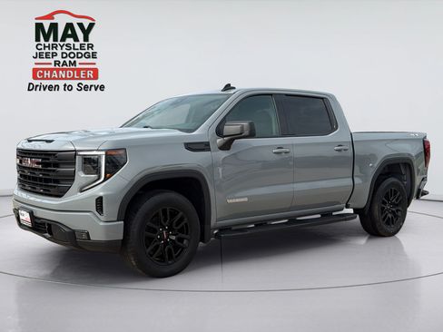 Used 2024 GMC Sierra 1500 Elevation AWD/4WD image 3