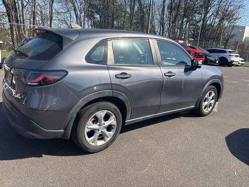Used 2023 Honda HR-V LX image 8