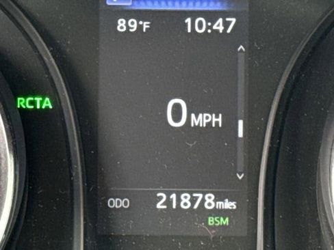 Used 2024 Toyota Camry SE FWD image 15