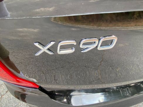 Used 2018 Volvo XC90 T6 Momentum w/ Convenience Package AWD/4WD image 50