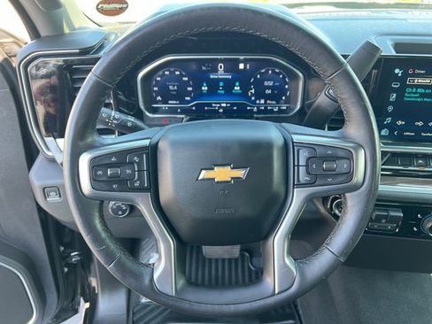 Certified 2022 Chevrolet Silverado 1500 LT AWD/4WD image 14