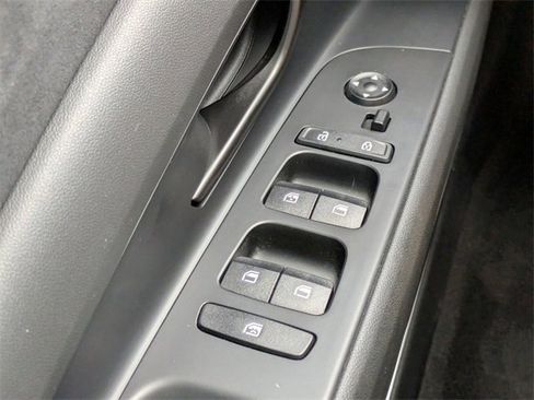 Used 2025 Hyundai Elantra N image 28