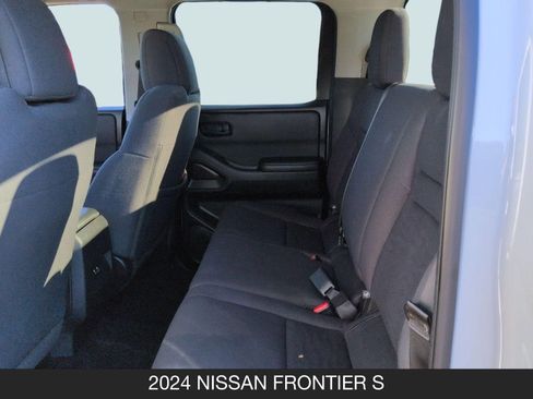 Certified 2024 Nissan Frontier S image 15