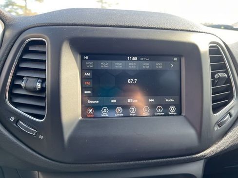 Used 2018 Jeep Compass Latitude w/ Popular Equipment Group image 37