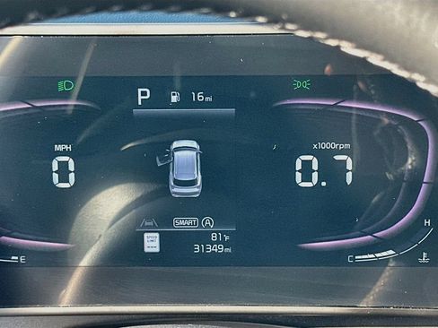 Certified 2024 Kia Sportage EX FWD image 12