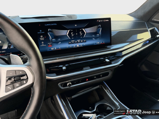 Used 2025 BMW X7 M60i w/ M Sport Professional Package AWD/4WD image 21