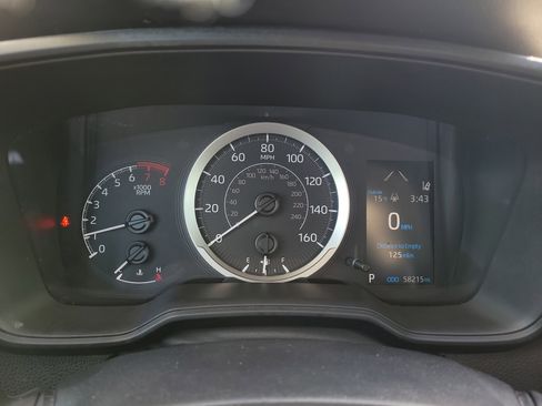 Used 2021 Toyota Corolla LE image 21