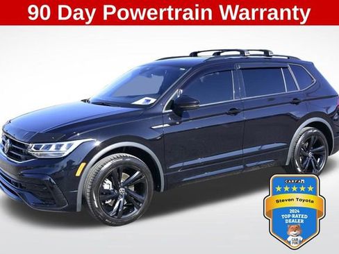Used 2023 Volkswagen Tiguan SE R-Line image 1