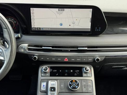 Used 2024 Hyundai Palisade Calligraphy AWD/4WD image 4