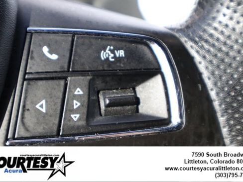 Used 2020 Maserati Levante S image 12