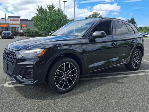 Certified 2023 Audi SQ5 Premium Plus w/ Premium Plus Package AWD/4WD image 6