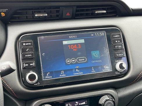 Used 2024 Nissan Kicks SR image 14