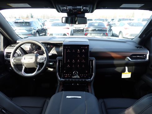 New 2026 GMC Yukon Denali w/ Sun & Power Step Package image 14