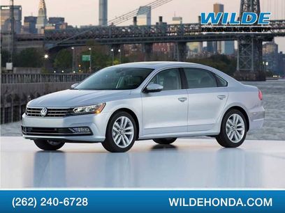 Used 2018 Volkswagen Passat 2.0T SE
