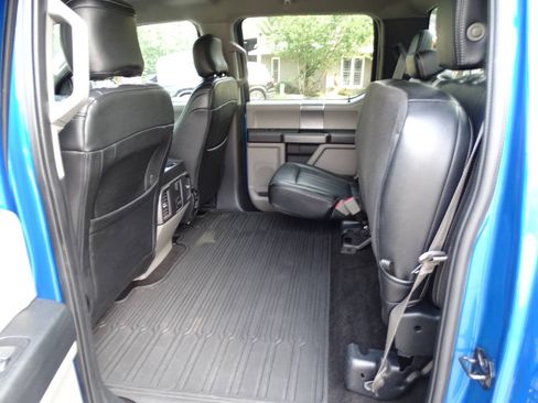 Used 2020 Ford F150 4x4 SuperCrew XLT w/ XTR Package image 32