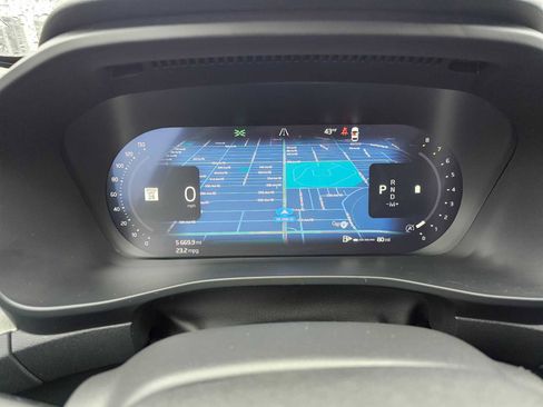 Certified 2025 Volvo XC40 B5 Core w/ Protection Package Premier image 29