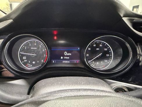 Used 2021 Buick Encore GX Preferred image 5