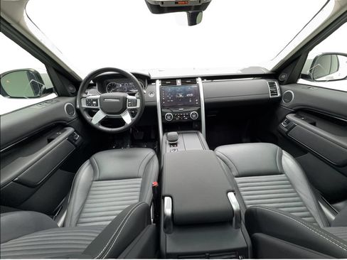 Used 2023 Land Rover Discovery S AWD/4WD image 41