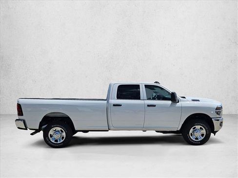 New 2026 RAM 2500 Tradesman w/ Chrome Appearance Group AWD/4WD image 4