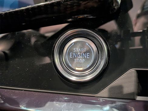 Used 2025 Chevrolet Corvette Z06 w/ Z07 Performance Package image 17