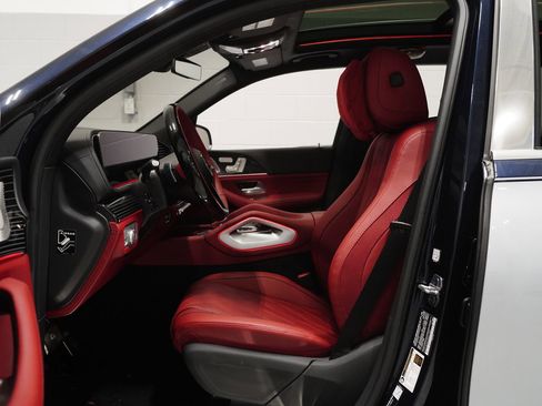 New 2026 Mercedes-Benz Maybach GLS 600 4MATIC image 14