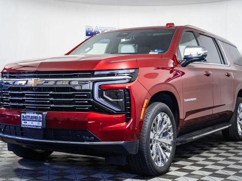 New 2025 Chevrolet Suburban Premier w/ Sun And Tow Package image 3
