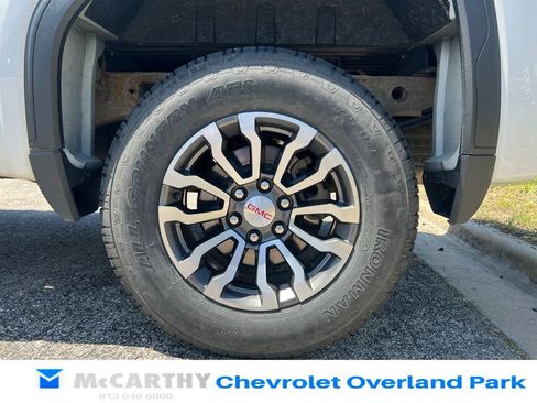 Used 2021 GMC Sierra 1500 AT4 w/ AT4 Premium Package AWD/4WD image 9