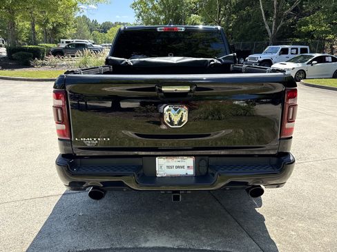 Used 2021 RAM 1500 Limited w/ Body Color Bumper Group RWD image 6
