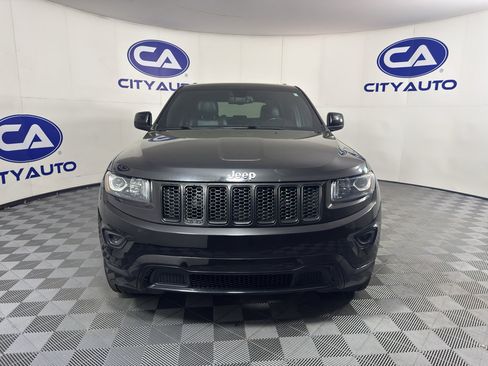 Used 2015 Jeep Grand Cherokee Altitude image 9