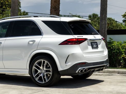 Used 2024 Mercedes-Benz GLE 53 AMG 4MATIC image 5