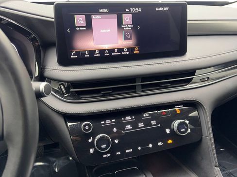 Used 2023 INFINITI QX60 Luxe w/ Performance Audio Package image 65