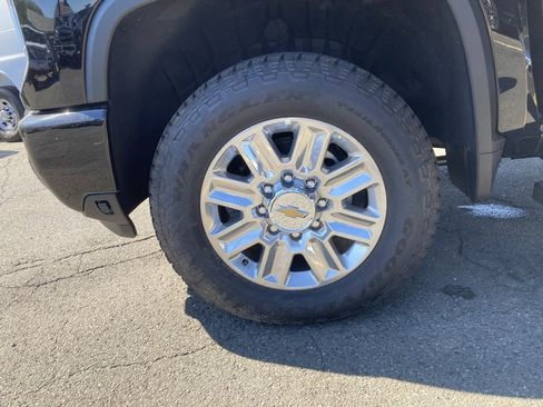 New 2025 Chevrolet Silverado 2500 High Country w/ High Country Premium Package image 25