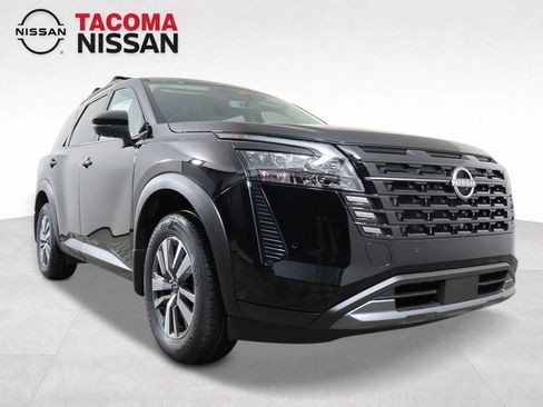 New 2026 Nissan Pathfinder SL AWD/4WD image 7