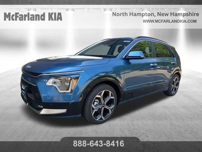 New 2025 Kia Niro SX Touring