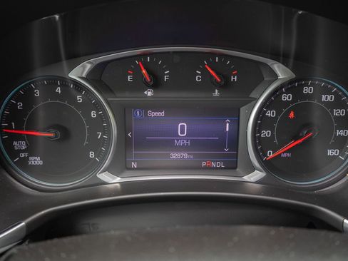 Used 2022 Chevrolet Equinox LT AWD/4WD image 17