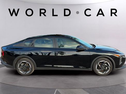 Used 2025 Kia K4 EX FWD image 16