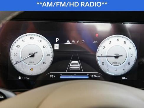 Used 2024 Hyundai Elantra SEL w/ Convenience Package image 16